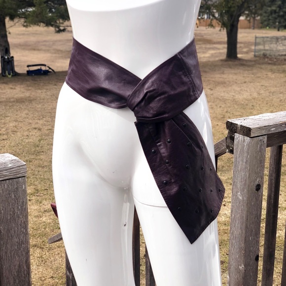 Vintage Leather Sash Belt - Picture 8 of 12